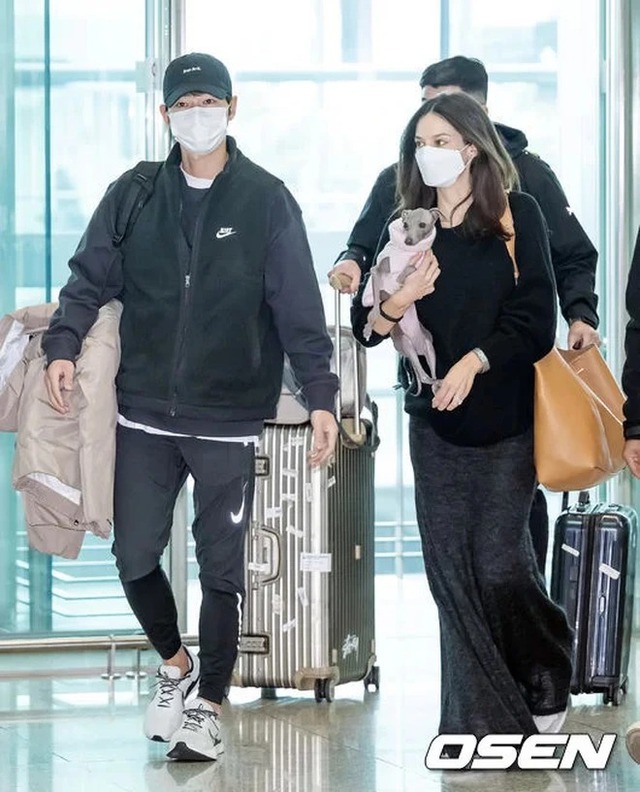 Song Joong Ki và vợ bầu đang tận hưởng tuần trăng mật trong nhà tân hôn mua tại châu Âu? - Ảnh 4.