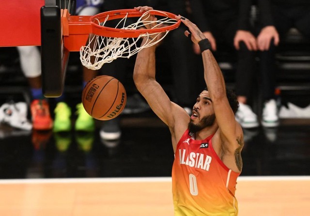 Jayson Tatum phá kỉ lục ghi điểm trong một trận All-Star - Ảnh 1.