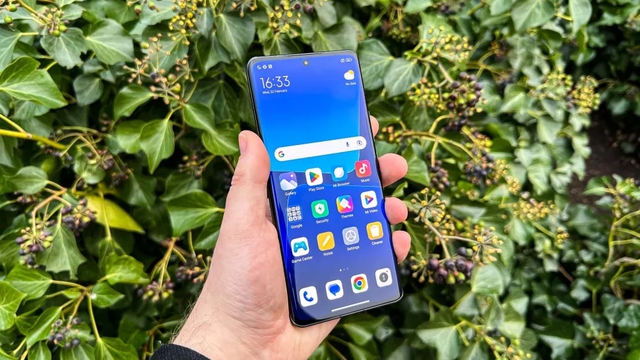 Một cái tên đến từ Trung Quốc trở thành 'kẻ thách thức Galaxy S23 Ultra': Áp đảo cả về giá bán và thời lượng pin! - Ảnh 3.