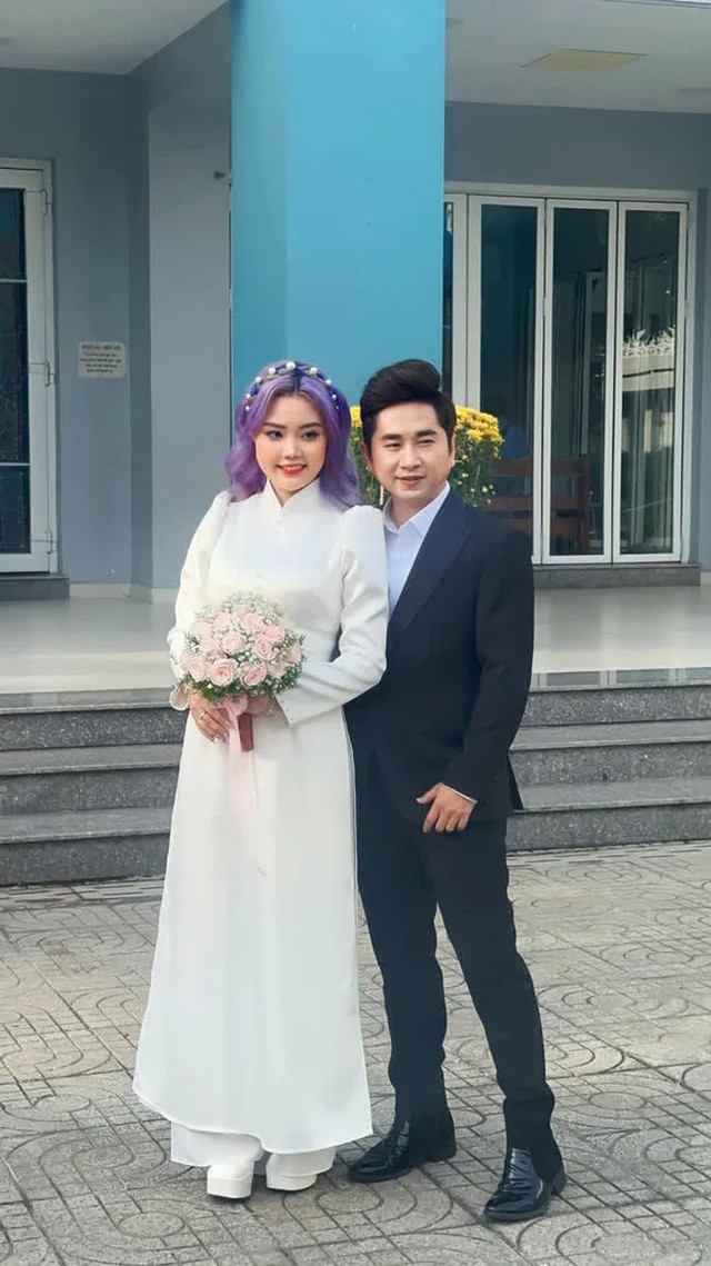 Hồ Quang Hiếu lên đồ bảnh bao, có mặt sớm tại đám cưới của Bảo Anh  - Ảnh 3.