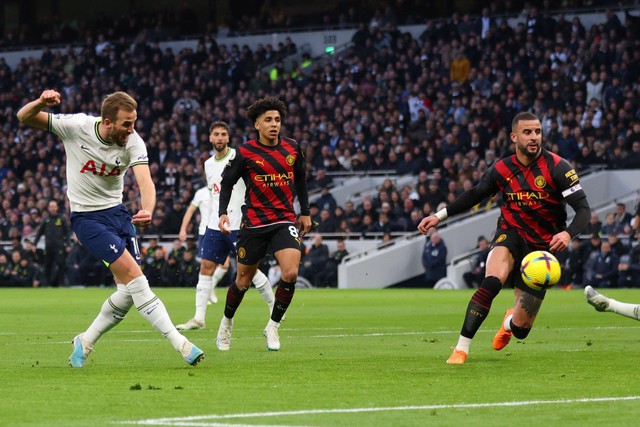 Kết quả bóng đá Tottenham 1-0 Man City: Kane 'tiếp lửa' cuộc đua vô địch - Ảnh 1.