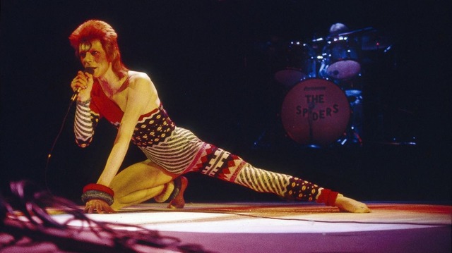 Ca khúc 'Life on Mars?' của David Bowie: Mang người nghe tới một thế giới khác