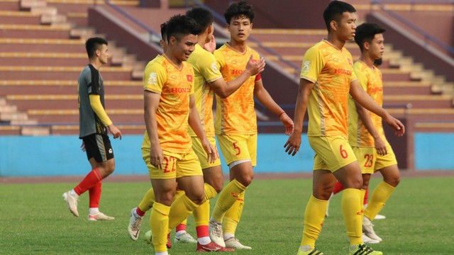 U23 Việt Nam đá toàn 'giờ hiểm' ở Doha Cup 2023