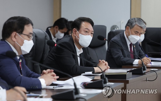 Hội đồng An ninh quốc gia Hàn Quốc họp khẩn sau vụ phóng của Triều Tiên - Ảnh 1.