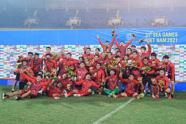 ‘SEA Games chỉ là giải trẻ, nhưng vẫn cần thiết với bóng đá Việt Nam, ĐTVN và HLV Troussier’ - Ảnh 3.