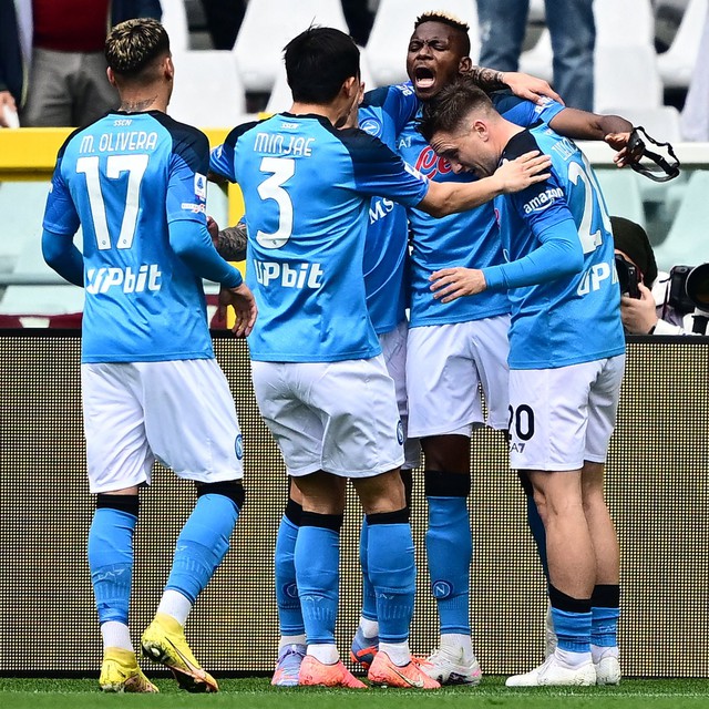 Napoli “hủy diệt” Torino 4-0: Xong sớm Serie A, lo vô địch… Champions League! - Ảnh 1.