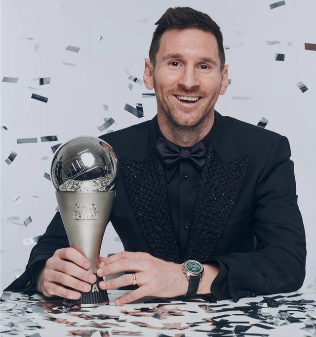 Messi chi 5 tỷ đồng mua 35 chiếc iPhone mạ vàng 24K tặng toàn đội Argentina - Ảnh 6.