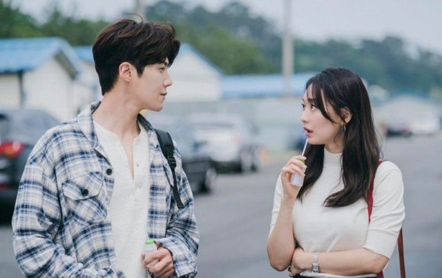 Hậu scandal, Kim Seon Ho bị các nữ diễn viên né tránh hợp tác? - Ảnh 3.