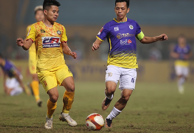 Các đội V-League hối hả giao hữu chờ ngày trở lại - Ảnh 1.