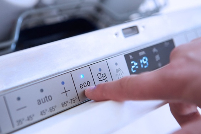 Chế độ Eco trên TV và máy giặt của bạn có thực sự giúp bạn tiết kiệm tiền không? - Ảnh 1.