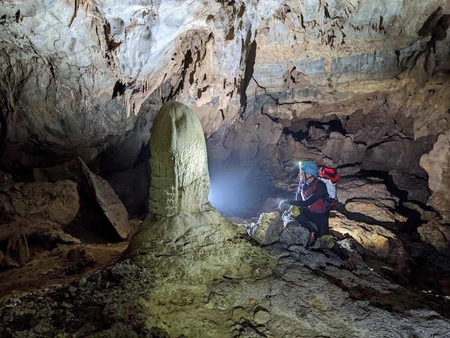Du lịch Việt Nam: Phát hiện hơn 3 km hang động tuyệt đẹp, còn nguyên sơ ở Quảng Bình - Ảnh 6.