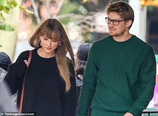 Đây có phải là lý do thực sự khiến Taylor Swift và Joe Alwyn chia tay? - Ảnh 4.