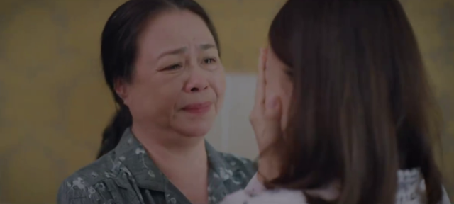 Những bà mẹ đơn thân trên màn ảnh Việt: Vụng về nhưng giàu tình thương - Ảnh 2.