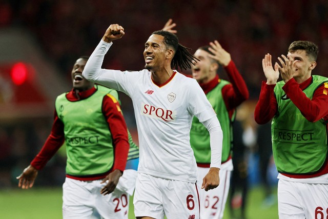 Roma đối đầu Sevilla tại chung kết Europa League, West Ham vào chung kết Europa Conference League - Ảnh 2.