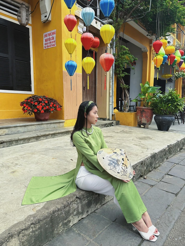 Kiều nữ U20 Việt Nam Bảo Trâm 'rắc thính' vẫn độc thân, hàng loạt fan nam xin làm chồng - Ảnh 6.