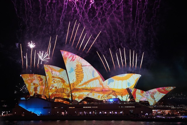 Rực rỡ lễ hội ánh sáng Vivid Sydney 2023 ở Australia - Ảnh 2.
