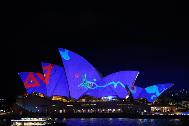 Rực rỡ lễ hội ánh sáng Vivid Sydney 2023 ở Australia - Ảnh 3.