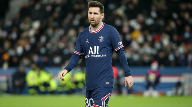 PSG quyết định treo giò Messi 2 tuần vì tự ý bay sang Ả rập Xê út