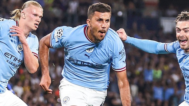 Rodri hóa người hùng, Man City đánh bại Inter, hoàn tất cú ăn ba lịch sử