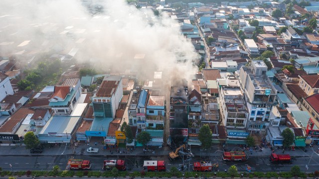 Tây Ninh: Hỏa hoạn tại shop quần áo, làm 3 người thương vong