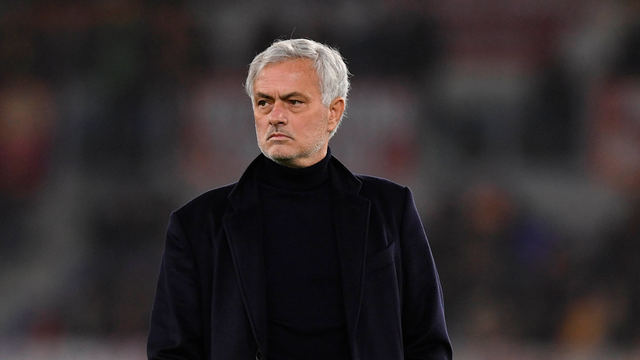 Roma chính thức sa thải Mourinho sau thất bại trước AC Milan