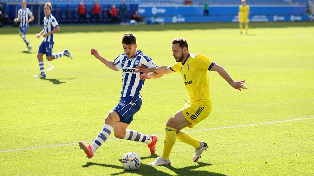 Nhận định bóng đá Alaves vs Cadiz (03h00, 20/1), La Liga vòng 21