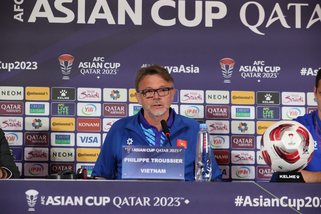 Thư Doha: Tin ở ông Troussier - Ảnh 1.