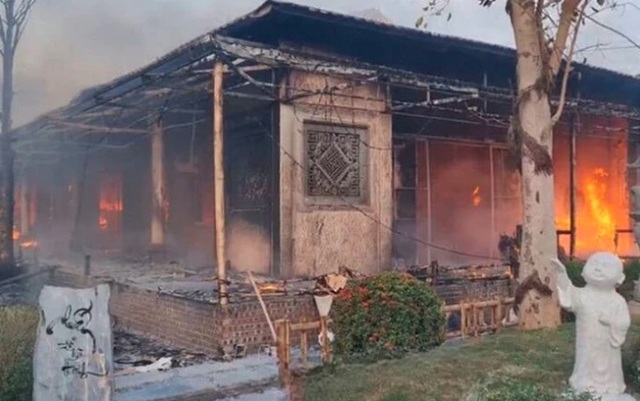 Hà Nam: Nguyên nhân vụ cháy tại chùa Phật Quang bước đầu được xác định là do chập điện - Ảnh 1.