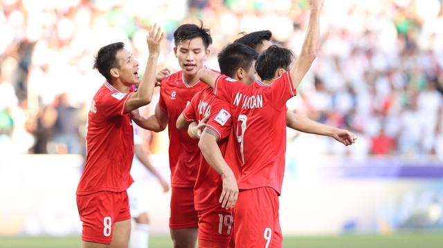 Đội tuyển Việt Nam gấp rút về nước, sớm tập trung trở lại cho vòng loại World Cup