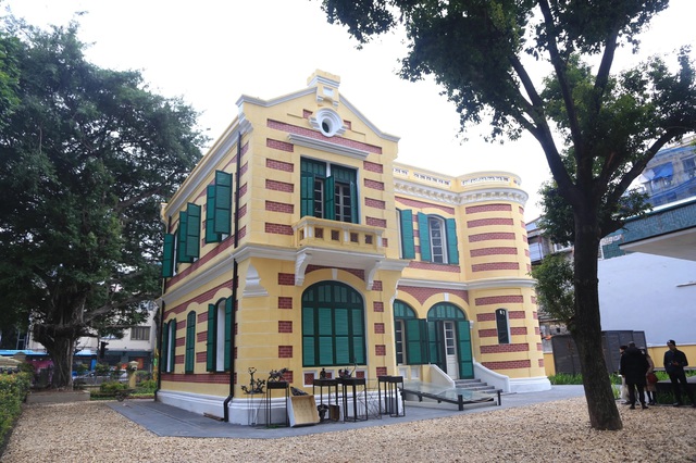 Biệt thự Pháp cổ ở 49 Trần Hưng Đạo (Hà Nội) chính thức mở cửa đón khách tham quan - Ảnh 1.