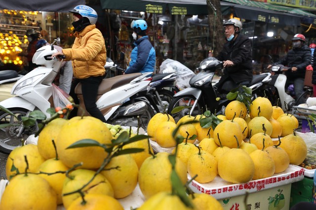 'Ông Công, ông Táo về Trời' - Tết đã gõ cửa từng nhà - Ảnh 2.