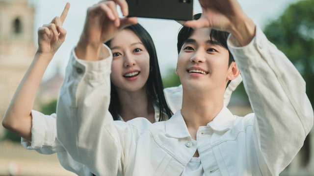 'Bom tấn' phim Hàn 'Queen of Tears' của Kim Soo Hyun lên sóng tháng 3