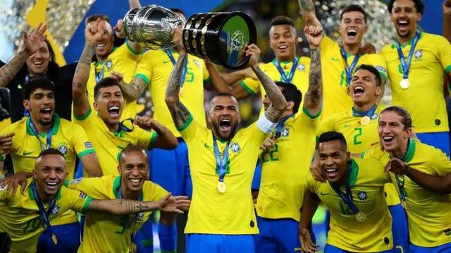 Dani Alves: Từ huyền thoại Brazil và Barcelona đến án tù 4 năm rưỡi vì tội hiếp dâm