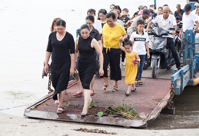 Cuộc sống sau ống kính: Bến Bính một thời… - Ảnh 3.