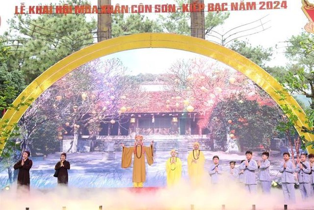 Khai hội mùa Xuân Côn Sơn Kiếp Bạc năm 2024 - Ảnh 3.