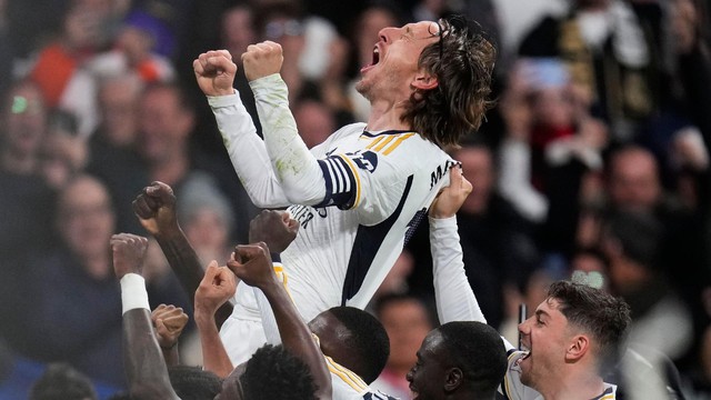 Đừng rời xa Real, Luka Modric! - Ảnh 1.