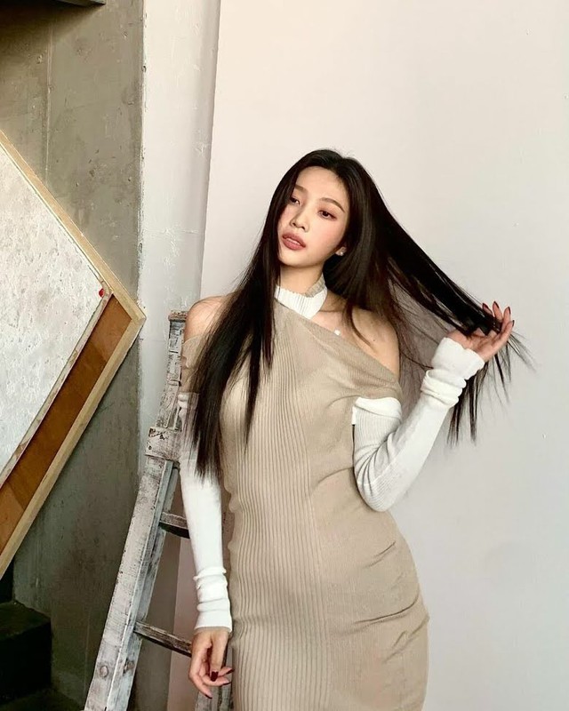 Jennie Blackpink và 8 nữ thần tượng sở hữu tỉ lệ cơ thể đỉnh nhất K-pop - Ảnh 15.