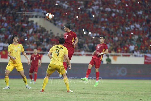 Ghi bàn rồi nhận thẻ đỏ, 'người hùng SEA Games' vẫn ghi điểm với HLV Troussier trước cơ hội khoác áo ĐT Việt Nam - Ảnh 3.
