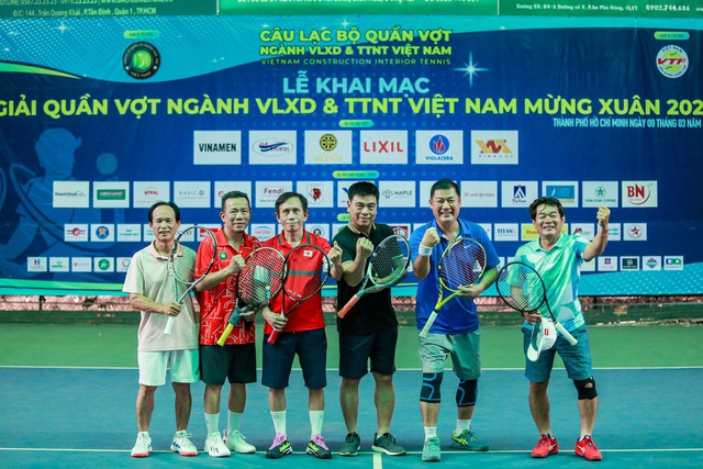 Giải quần vợt Ngành Vật liệu xây dựng - Trang trí nội thất Việt Nam mừng xuân 2024 kết thúc với nhiều sự hấp dẫn và ý nghĩa - Ảnh 1.