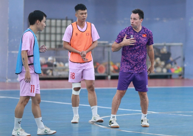 Futsal Việt Nam sẵn sàng chinh phục mục tiêu lần thứ 3 đến World Cup - Ảnh 2.