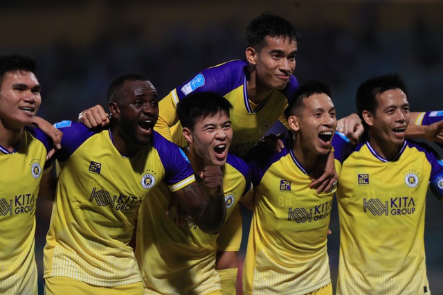 Vòng 1/8 Cúp quốc gia Casper 2023/24: Hà Nội FC và Hải Phòng vào tứ kết - Ảnh 1.