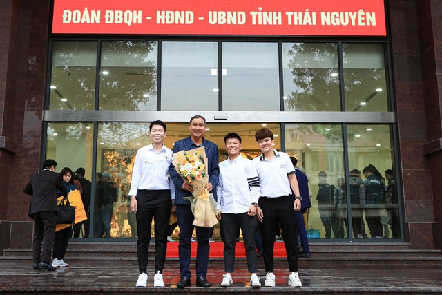 Tin nóng bóng đá Việt 16/3: Tiến Linh chia sẻ điều tiếc nuối về mẹ, FIFA công bố thứ hạng ĐT nữ Việt Nam - Ảnh 5.
