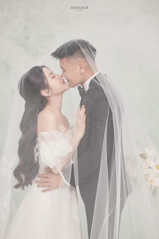 Quang Hải và Chu Thanh Huyền 'khóa môi' cực tình trong bộ ảnh cưới - Ảnh 7.