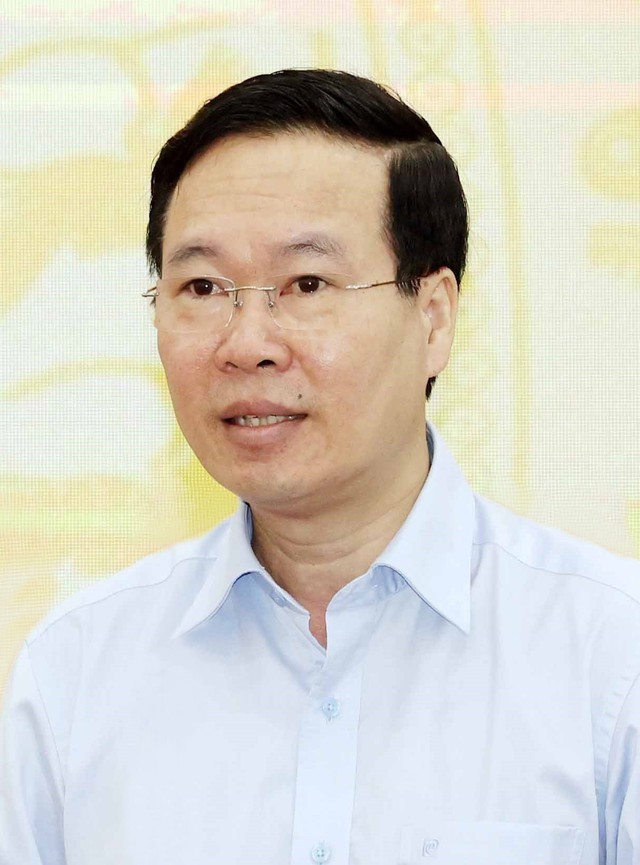 Ban Chấp hành Trung ương Đảng đồng ý để đồng chí Võ Văn Thưởng thôi giữ các chức vụ - Ảnh 1.
