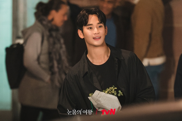 Tập 6 'Queen Of Tears': Kim Soo Hyun và Kim Ji Won tận hưởng tuần trăng mật thứ hai - Ảnh 4.