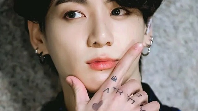 Đặc điểm tính cách nào mà Jungkook BTS nghĩ là hấp dẫn nhất?