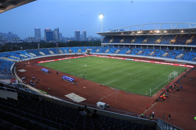 TRỰC TIẾP bóng đá Việt Nam vs Indonesia (0-0): Tiến Linh đá chính, Quang Hải vẫn dự bị - Ảnh 9.