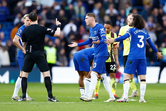 Chelsea-Burnley 2-2: Khi Pochettino cũng phải nổi cáu - Ảnh 1.