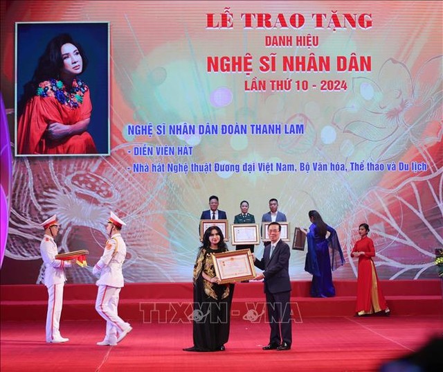 Xuân Bắc, Thanh Lam, Tấn Minh - Thu Huyền... vui mừng nhận danh hiệu Nghệ sĩ nhân dân  - Ảnh 2.