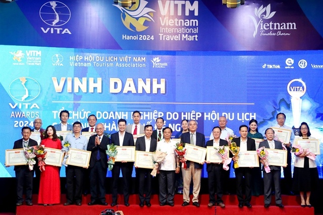 Giải thưởng VITA AWARDS 2024 vinh danh 282 doanh nghiệp và cá nhân tiêu biểu ngành du lịch - Ảnh 4.